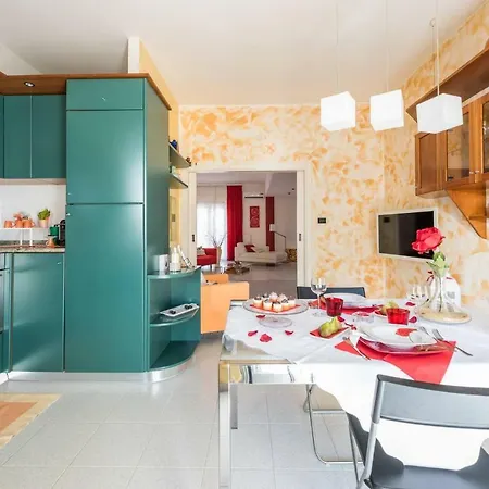 Cozy Nest Apartment *